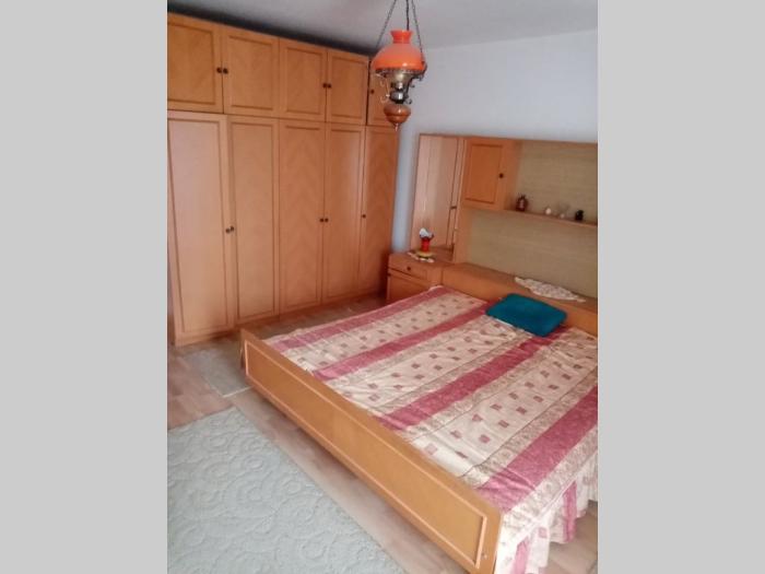 kuća u velikom gradištu besplatni mali oglasi