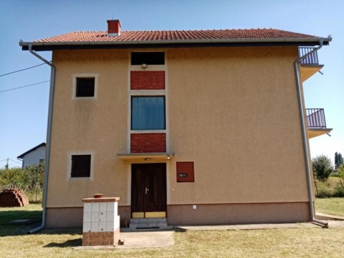 kuća u velikom gradištu besplatni mali oglasi