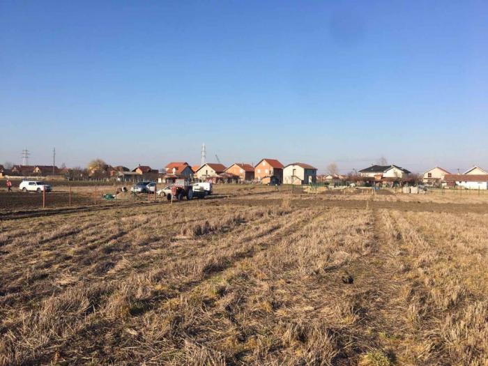 placevi batajnica besplatni mali oglasi