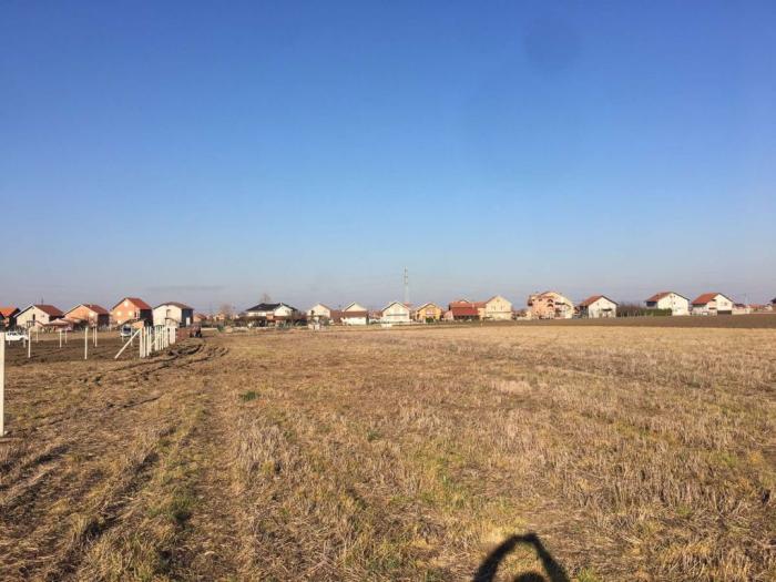 placevi batajnica besplatni mali oglasi