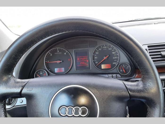 audi a4 audi karavan (2002) besplatni mali oglasi
