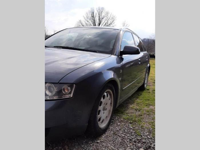 audi a4 audi karavan (2002) besplatni mali oglasi