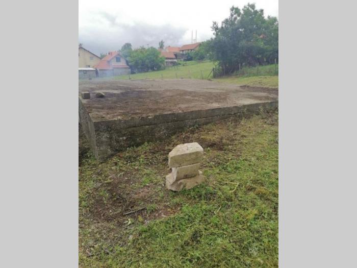 plac površine 800m lazarevac besplatni mali oglasi