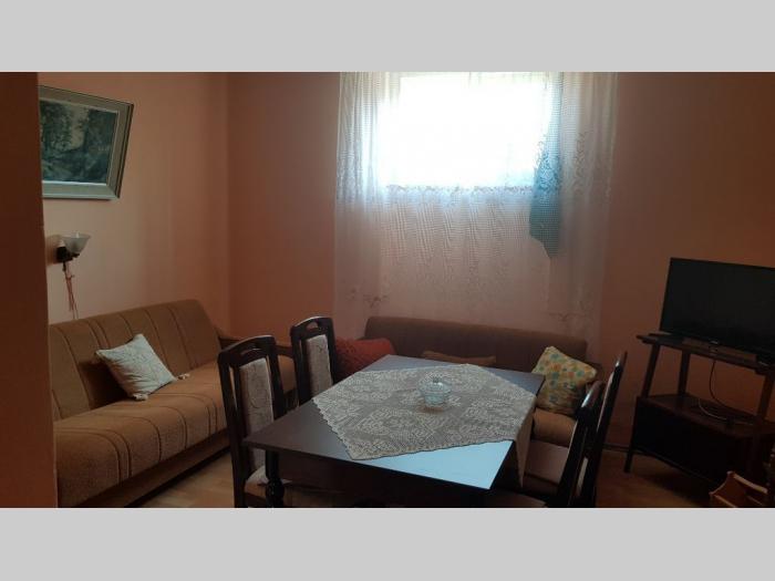 porodična kuća na 35km od novog sada besplatni mali oglasi