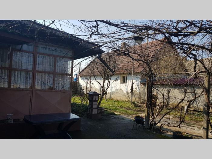 porodična kuća na 35km od novog sada besplatni mali oglasi