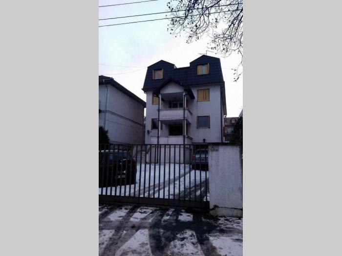 kuća voždovac 300m2 izdavanje besplatni mali oglasi