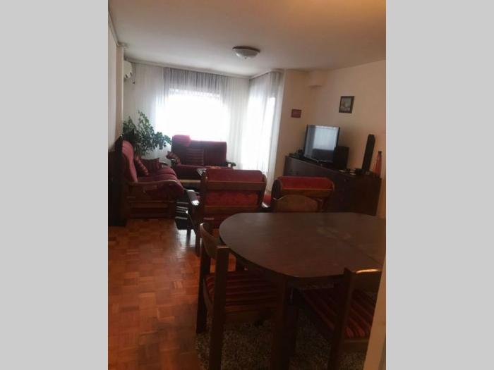 vlasnik, bežanijska kosa 1, preko puta škole, 91m2 besplatni mali oglasi