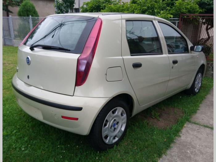zastava 10 1 2 8v besplatni mali oglasi