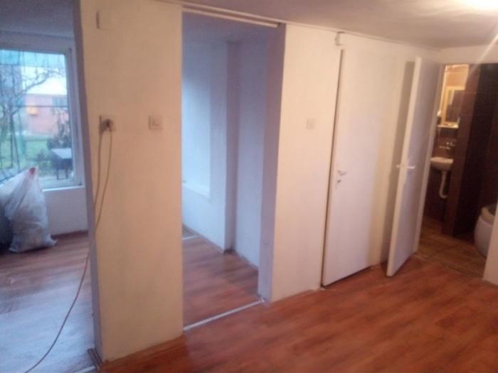 kuća na kamenjaru 1 besplatni mali oglasi