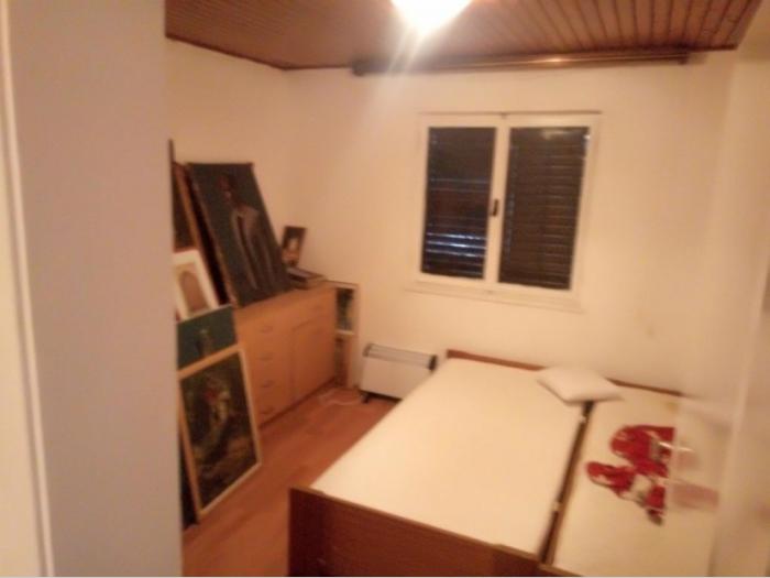 kuća na kamenjaru 1 besplatni mali oglasi