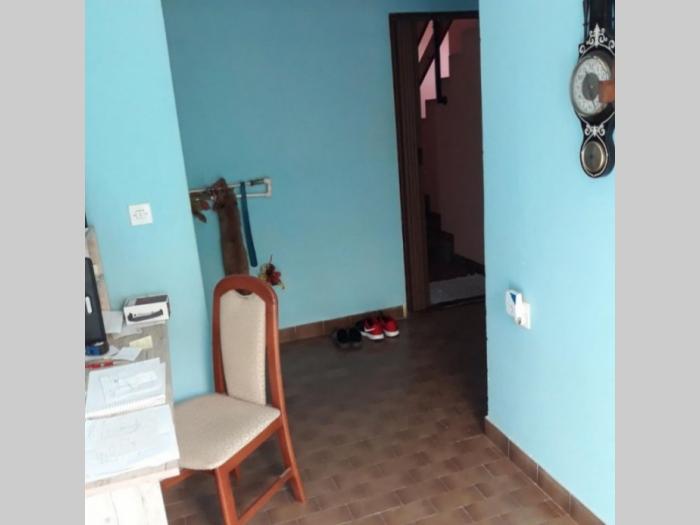 prodajem kuću u bečeju besplatni mali oglasi