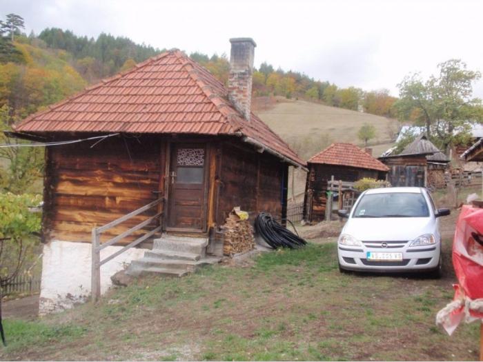 prodaja kuće i okućnice besplatni mali oglasi