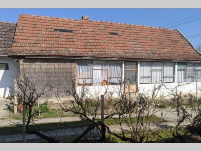 kuća na prodaju bačkoj topoli besplatni mali oglasi