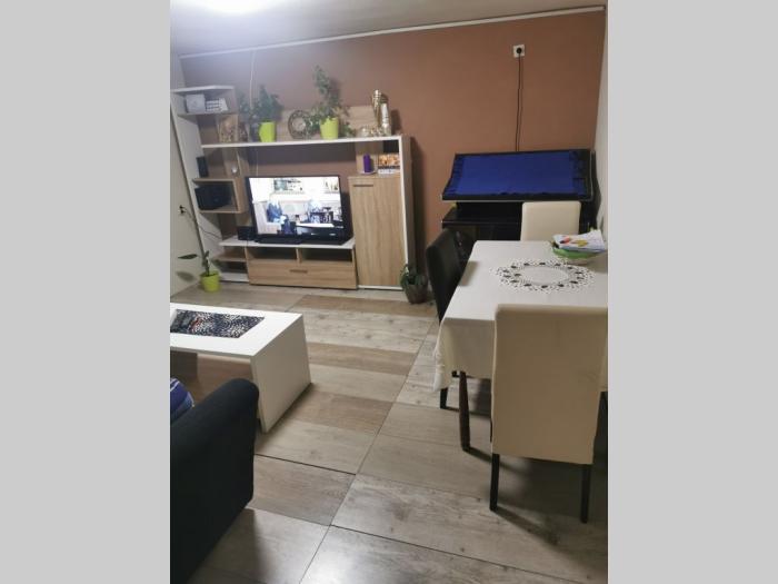 kuća na prodaju topola oplenac besplatni mali oglasi