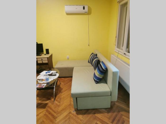 kuća na prodaju topola oplenac besplatni mali oglasi