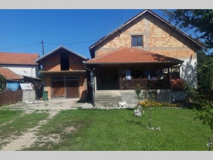 kuća na prodaju mladenovac međulužje besplatni mali oglasi