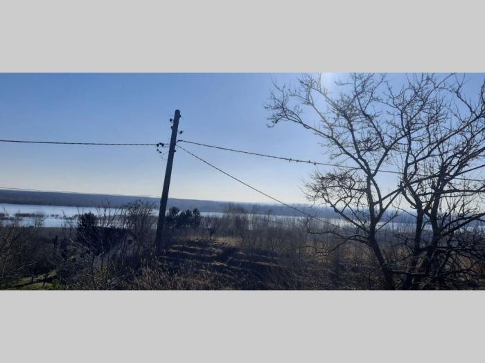 plac sa pogledom na dunav belegiš besplatni mali oglasi