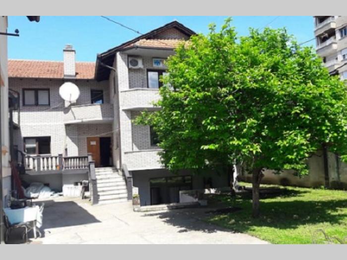 stambeni objekat na tri etaže, požarevac besplatni mali oglasi