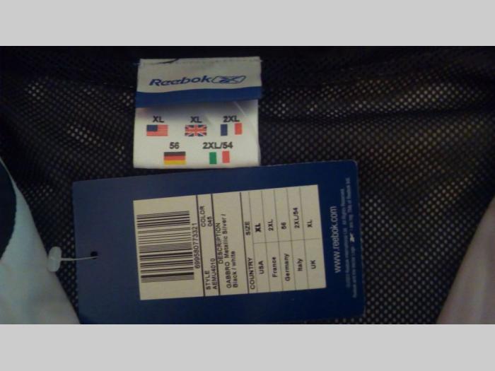 reebok trenerka gornji deo nova besplatni mali oglasi