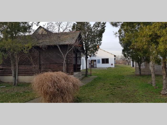 salaš farma poslovno stambeni objekat besplatni mali oglasi
