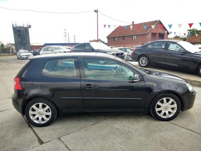 volkswagen golf 5 2 0 tdi besplatni mali oglasi