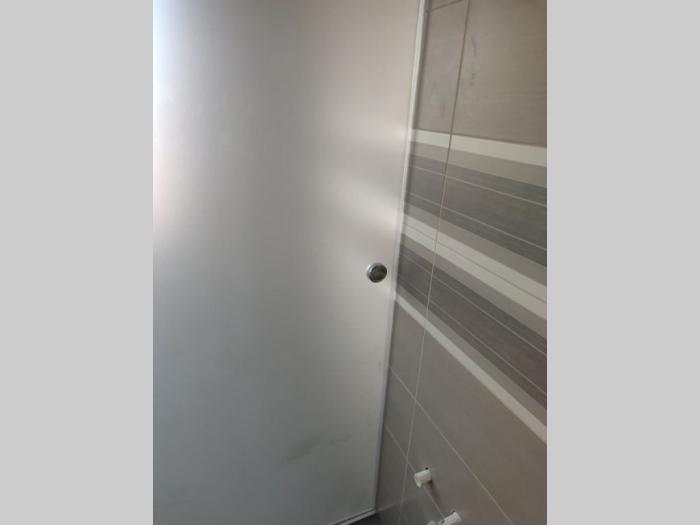 izrada i ugradnja svih vrsta stakla besplatni mali oglasi