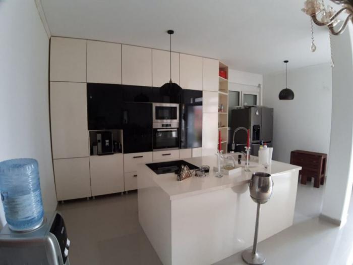 apartmani dobre vode villa valencia besplatni mali oglasi