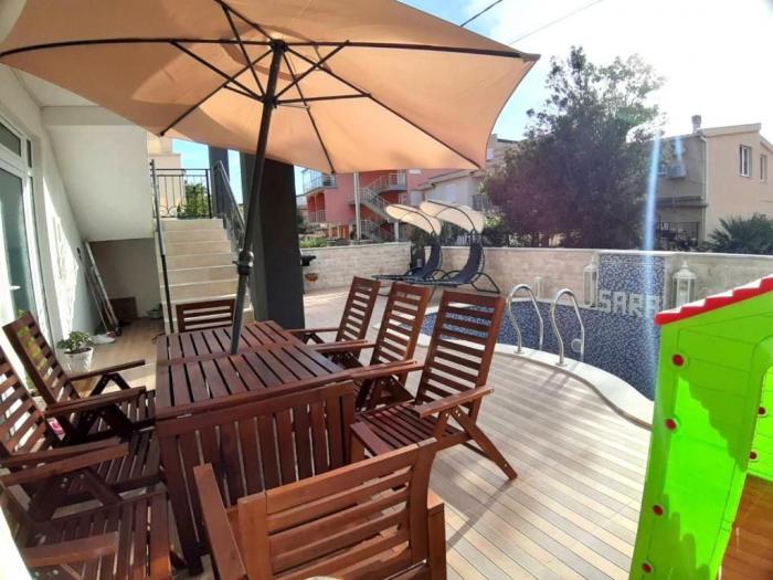 apartmani dobre vode villa valencia besplatni mali oglasi