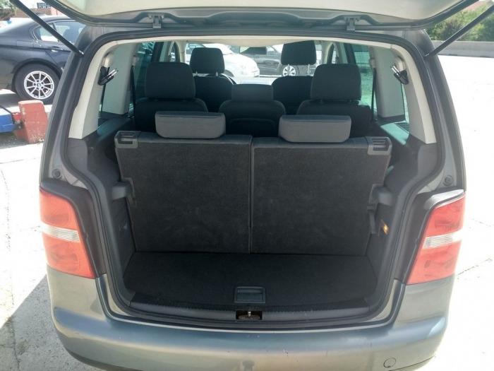 volkswagen touran 2 0 tdi besplatni mali oglasi