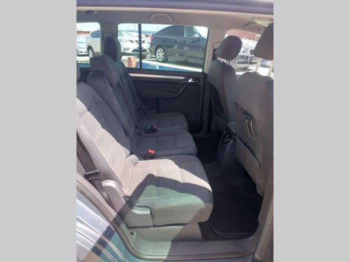 volkswagen touran 2 0 tdi besplatni mali oglasi