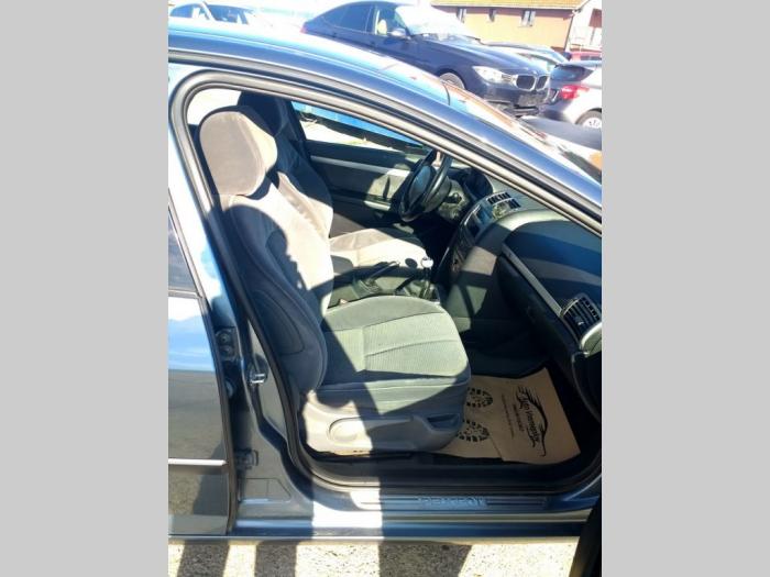 peugeot 407 2 0hdi besplatni mali oglasi