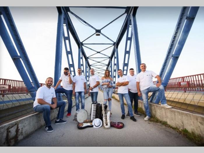 orkestar šešir moj besplatni mali oglasi