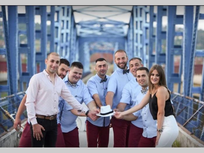orkestar šešir moj besplatni mali oglasi