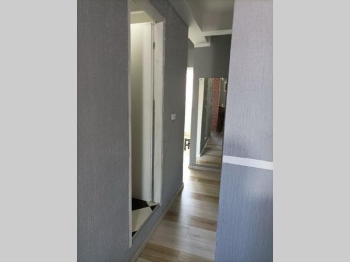 izdajem stan 50m2 braće jerković besplatni mali oglasi