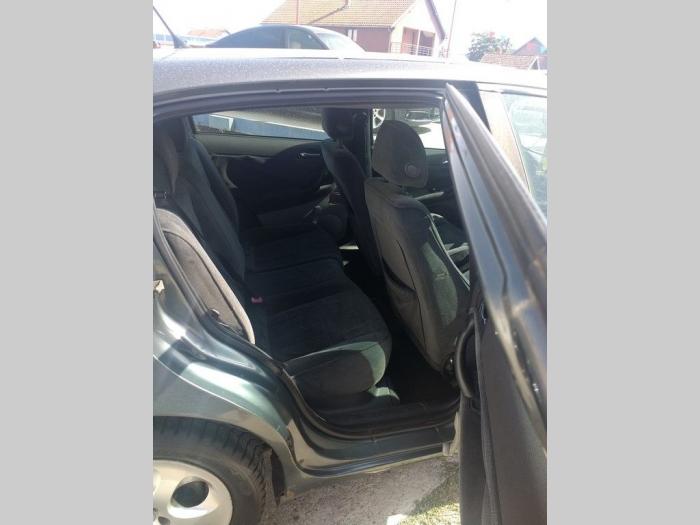 alfa romeo 147 1,6 b besplatni mali oglasi