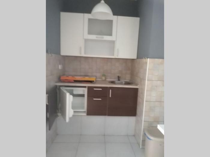 izdajem stan kod autokomande, 30m2 za jednu osobu besplatni mali oglasi