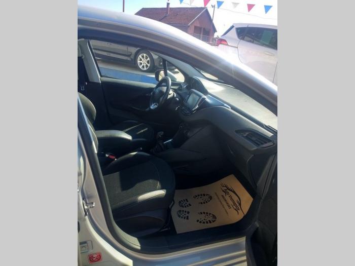 peugeot 208 1 6 e hdi besplatni mali oglasi