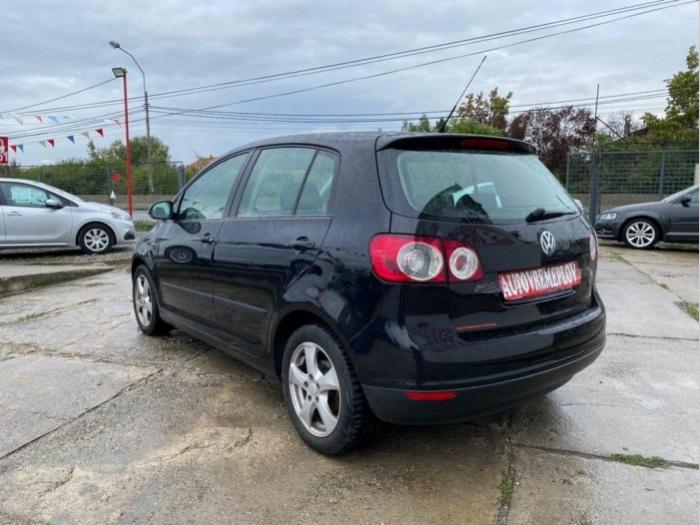 volkswagen golf plus 1 6 fsi besplatni mali oglasi
