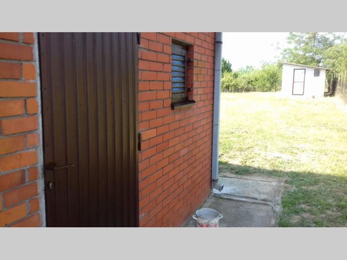 šabac, vladimirci (skupljen), kuća i plac (106m2, 14,03ari) besplatni mali oglasi