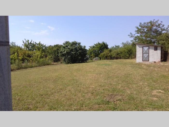 šabac, vladimirci (skupljen), kuća i plac (106m2, 14,03ari) besplatni mali oglasi