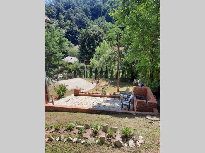 kuća 70m2, 6 ari placa banja vrujci besplatni mali oglasi