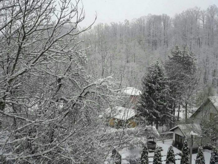kuća 70m2, 6 ari placa banja vrujci besplatni mali oglasi