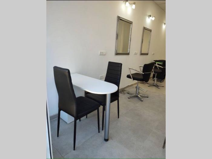 frizersko manikirski salon pančevo besplatni mali oglasi