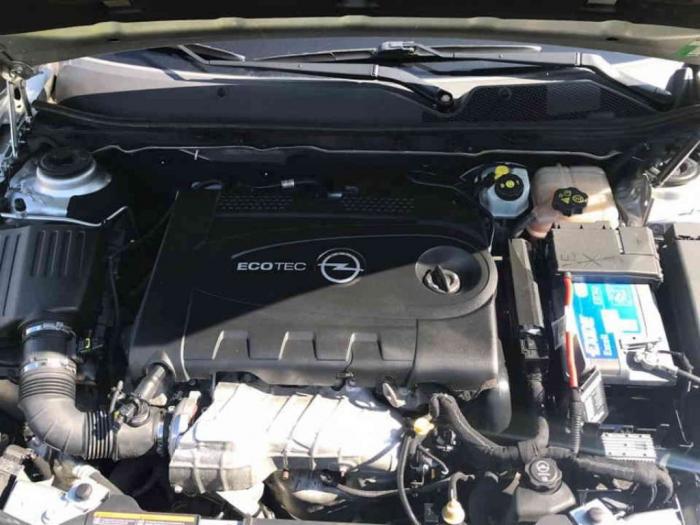 opel insignia 2 0 cdti 2011 godiste besplatni mali oglasi