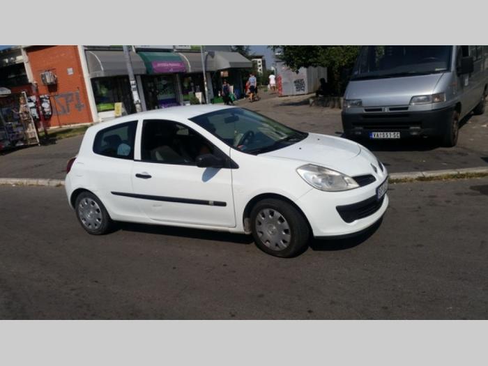 renault clio 1,5 dci, 2009 godište besplatni mali oglasi