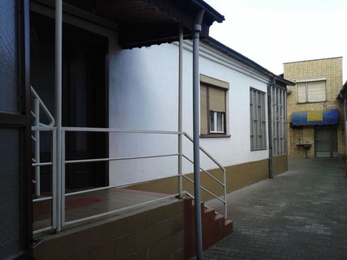 poslovno stambena zgrada sremska mitrovica besplatni mali oglasi