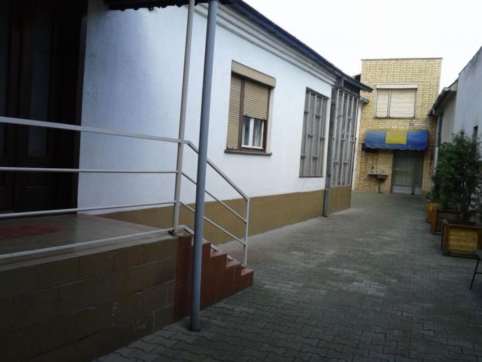 poslovno stambena zgrada sremska mitrovica besplatni mali oglasi