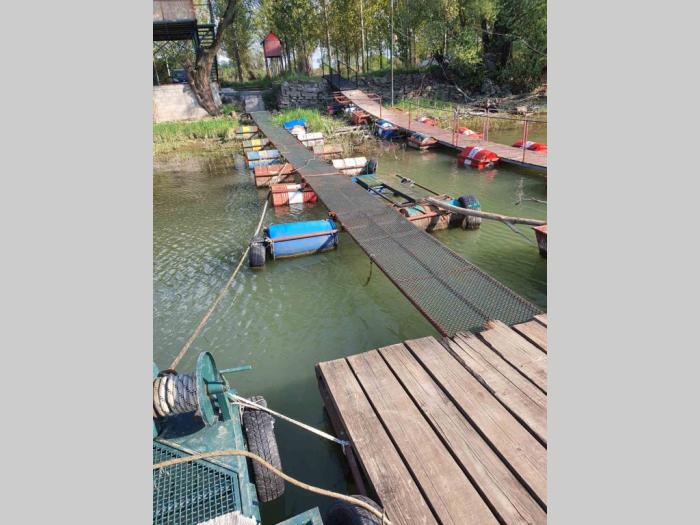 splav sa mestom na savi na makišu (ada madarica) prodaja besplatni mali oglasi