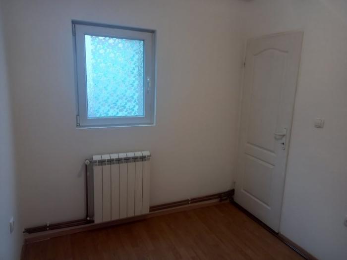 stan (jednosoban) beograd, bežanijska kosa besplatni mali oglasi