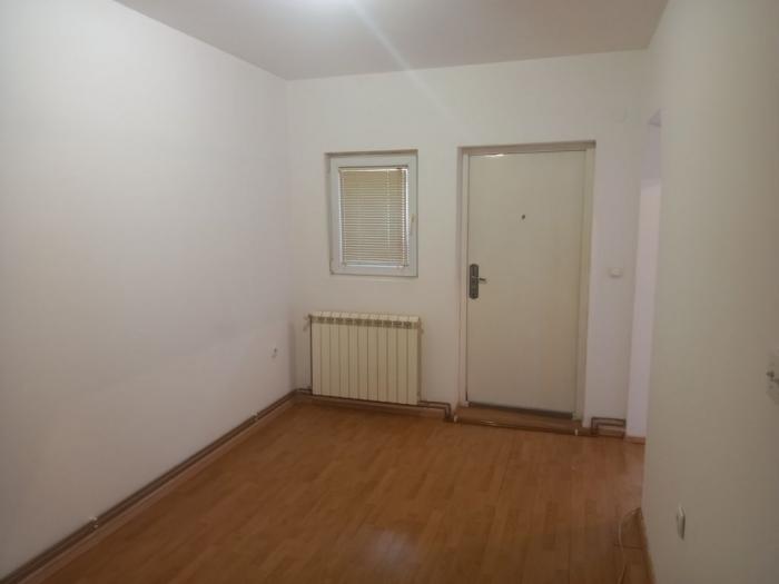 stan (jednosoban) beograd, bežanijska kosa besplatni mali oglasi